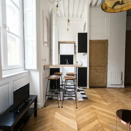 Doyenne Vieux 아파트